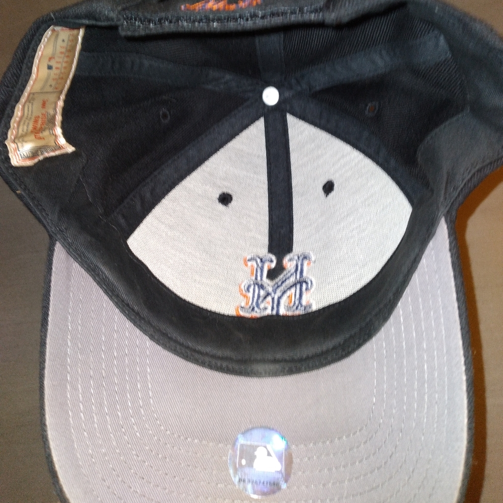 Mets Hat - Picture 3 of 3